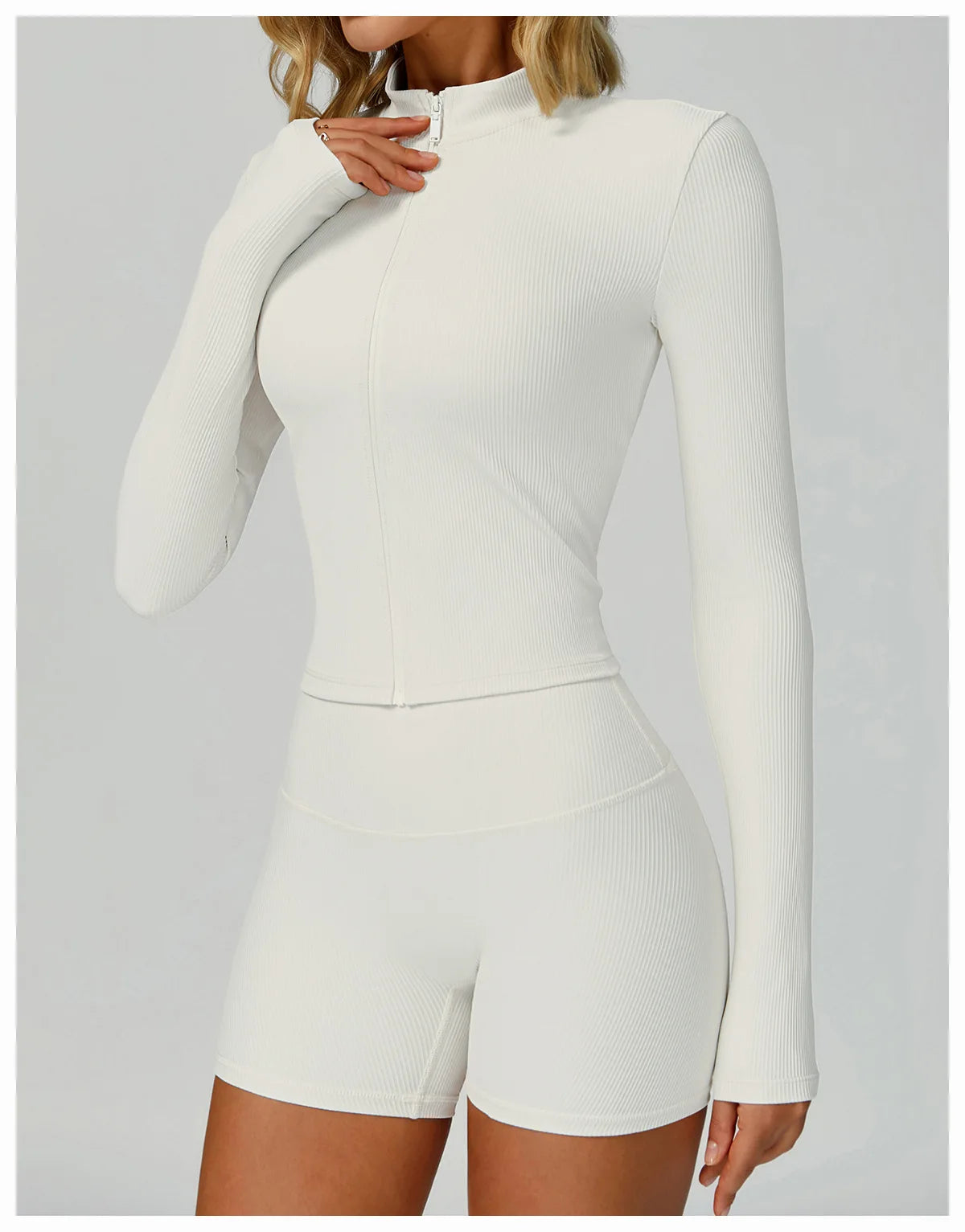 Women's Long Sleeved Sports Jacket
