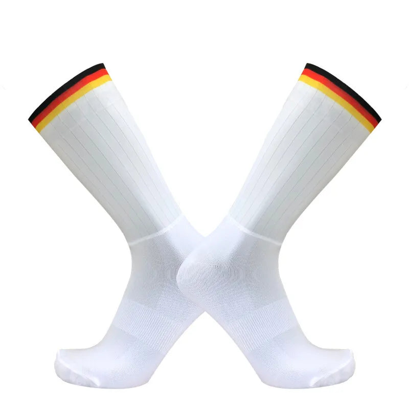 Aero Anti-Slip Cycling & Running Socks – Breathable Socks | Lock In